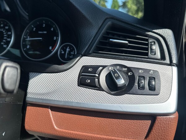 Used BMW 5 Series 2013 for sale - 74653534: Photo 52