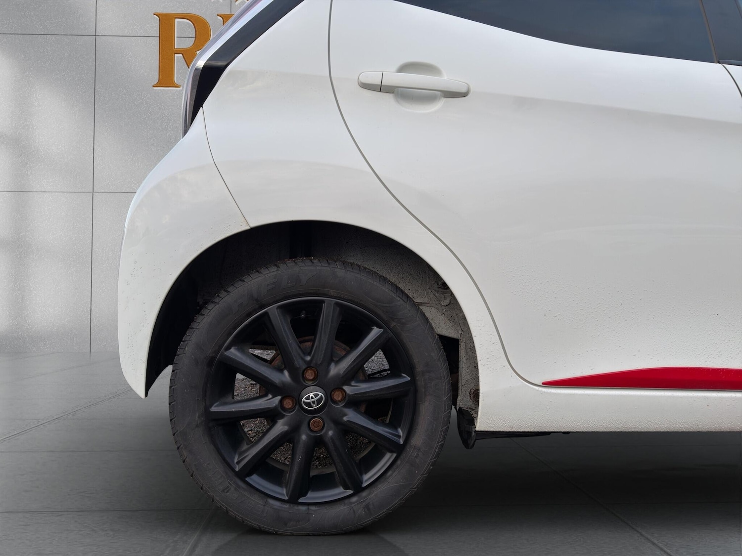 Used Toyota AYGO 2017 for sale - 77524377: Photo 33