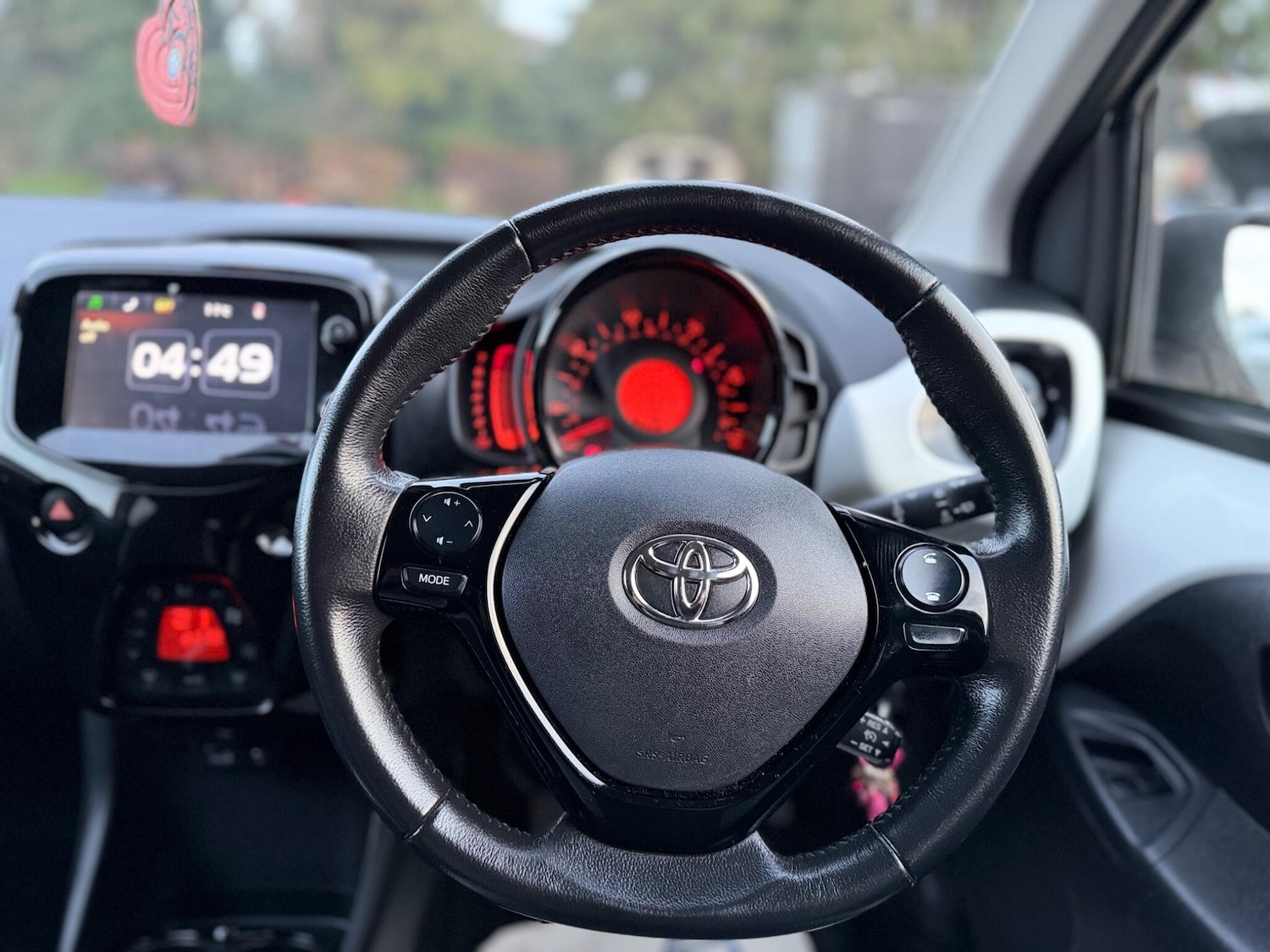 Used Toyota AYGO 2017 for sale - 77524377: Photo 48