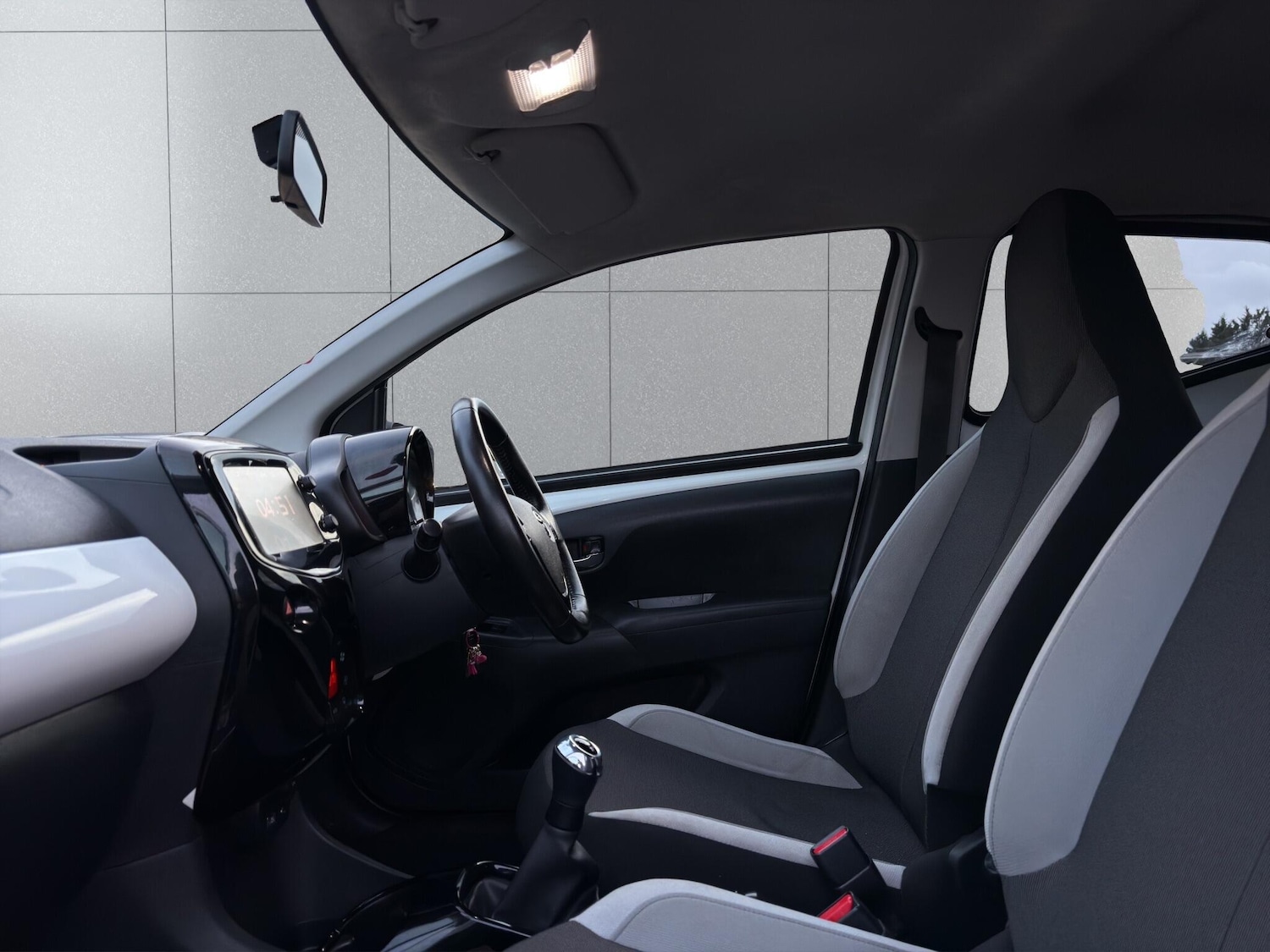 Used Toyota AYGO 2017 for sale - 77524377: Photo 7