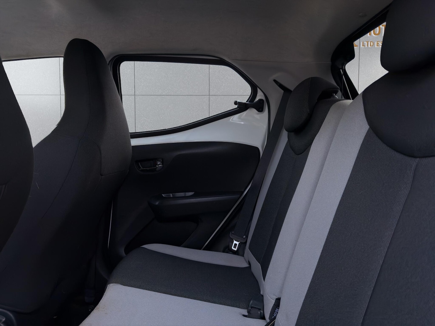 Used Toyota AYGO 2017 for sale - 77524377: Photo 8