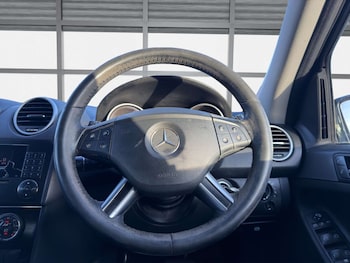 Used Mercedes-Benz M Class 2007 for sale - 78647176: Photo