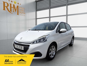 Used Peugeot 208 2016 for sale - 78387780: Photo