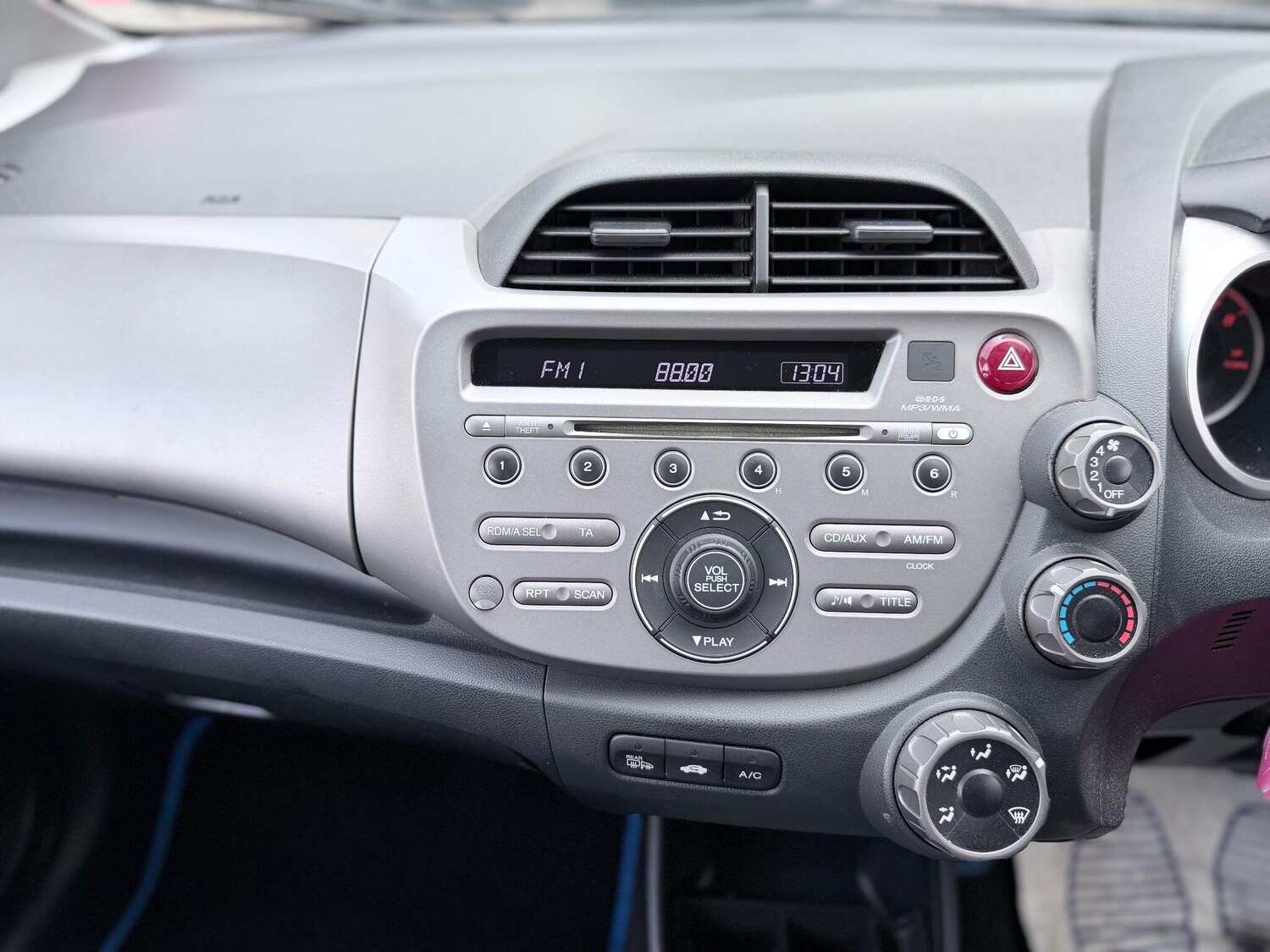 Used Honda Jazz 2010 for sale - 76295562: Photo 29