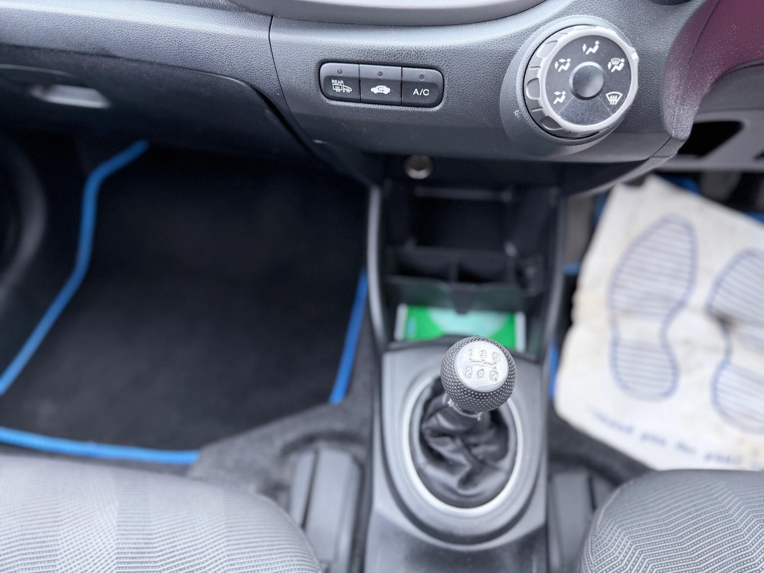 Used Honda Jazz 2010 for sale - 76295562: Photo 31