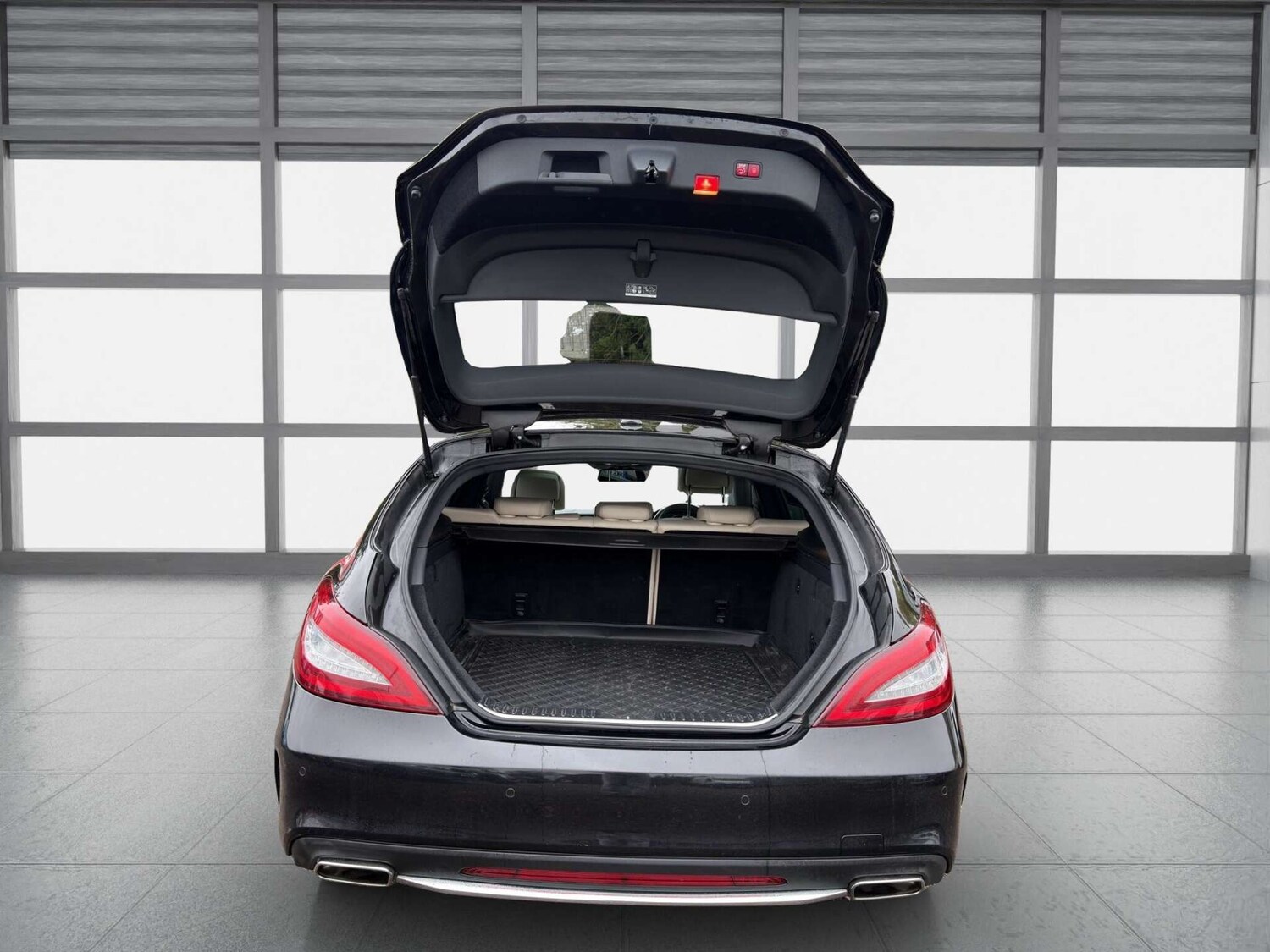 Used Mercedes-Benz CLS 2015 for sale - 77946168: Photo 55