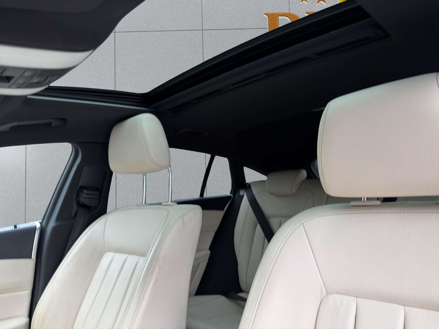 Used Mercedes-Benz CLS 2015 for sale - 77946168: Photo 59