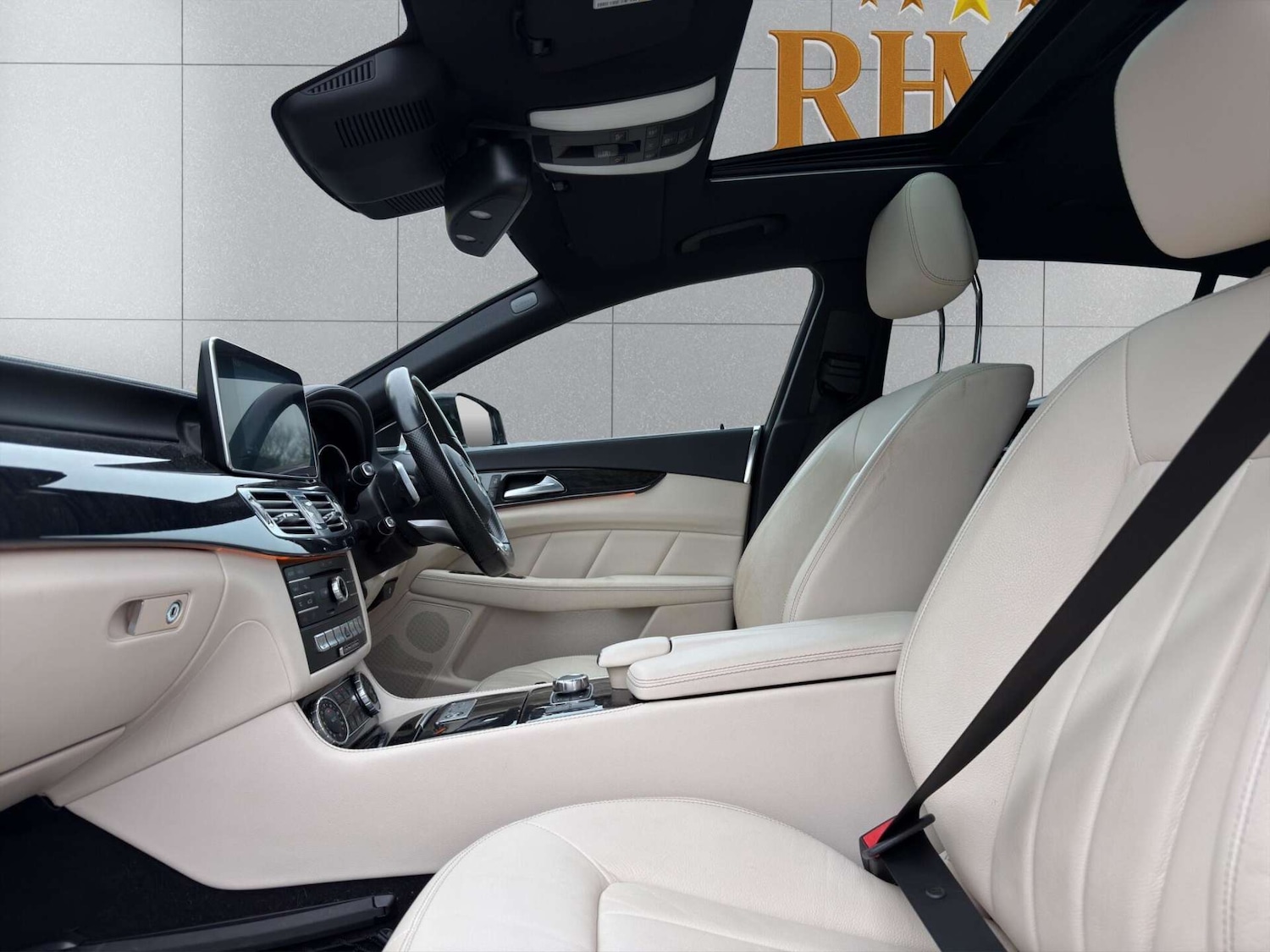 Used Mercedes-Benz CLS 2015 for sale - 77946168: Photo 6