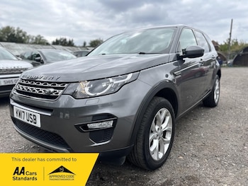 Used Land Rover Discovery Sport 2017 for sale - 76084546: Photo