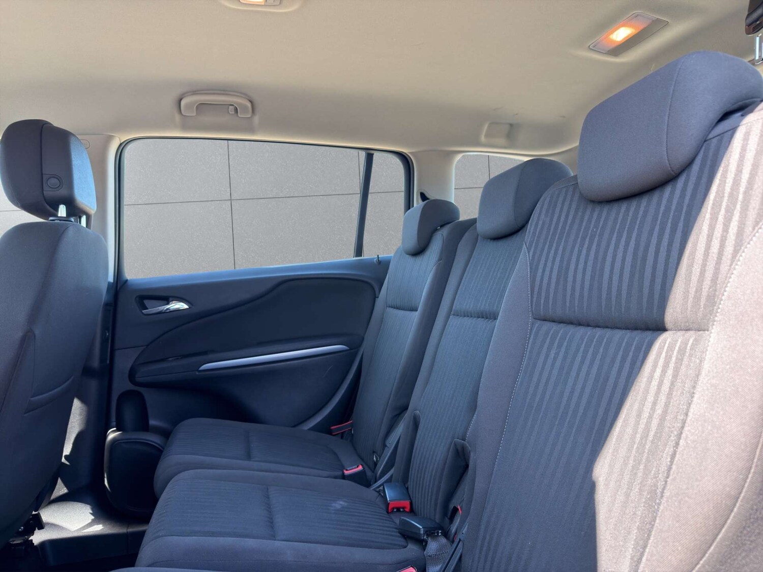 Used Vauxhall Zafira 2016 for sale - 78154425: Photo 10