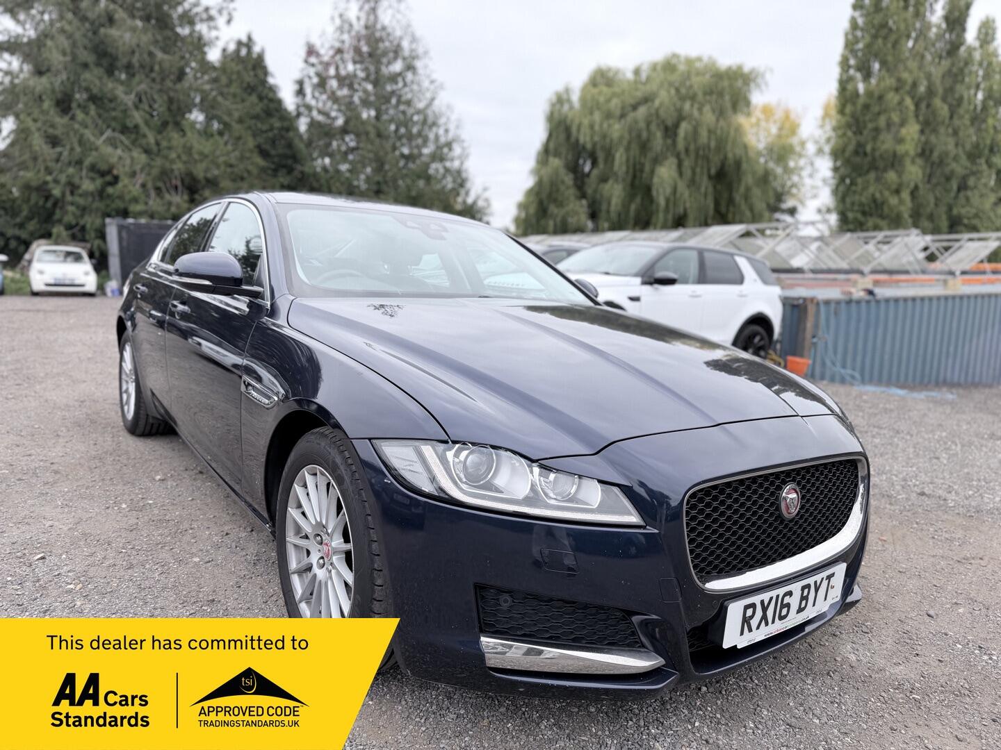 Used Jaguar XF 2016 for sale - 76314371: Photo 1