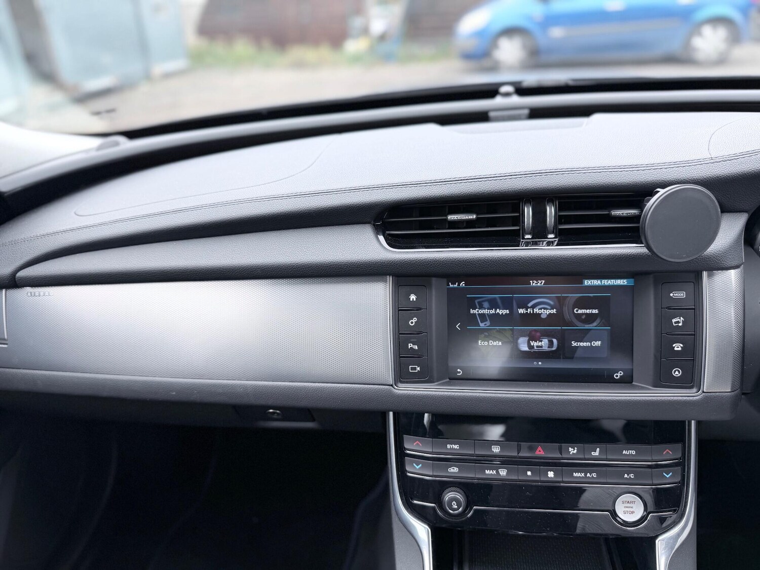 Used Jaguar XF 2016 for sale - 76314371: Photo 55