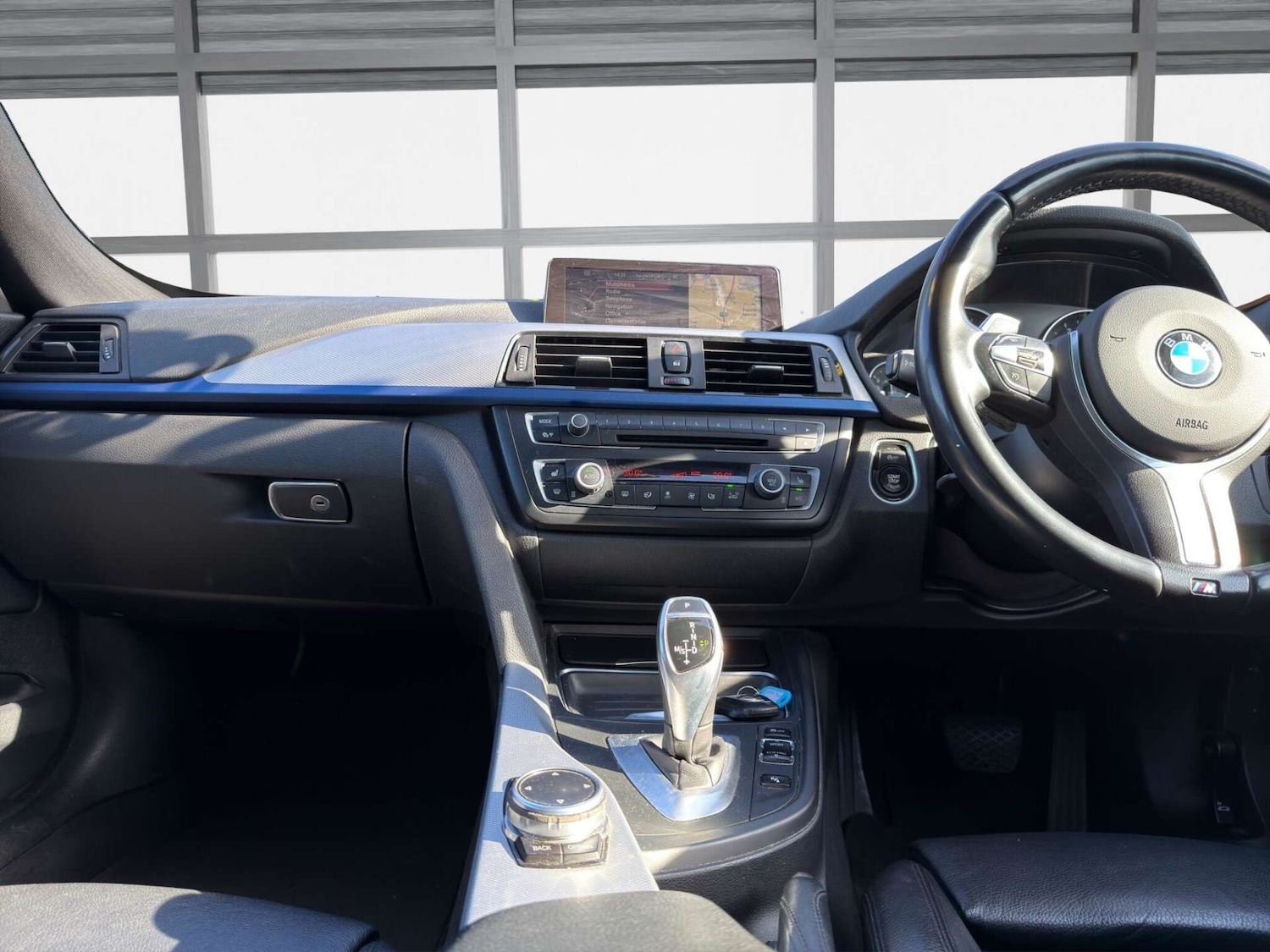 Used BMW 3 Series 2013 for sale - 77946152: Photo 4