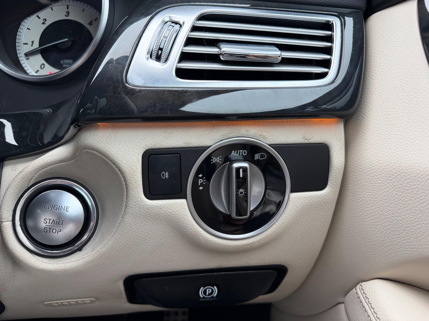 Used Mercedes-Benz CLS for sale - 77794403: Photo 32