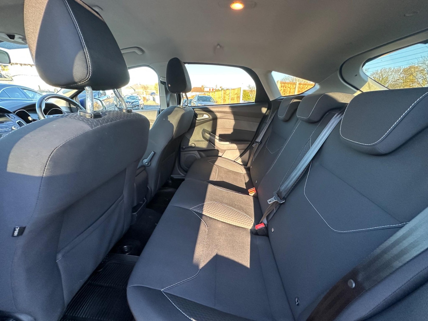 Used Ford Focus 2015 for sale - 76456748: Photo 11