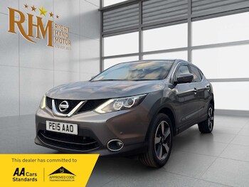 Used Nissan Qashqai 2015 for sale - 78786219: Photo