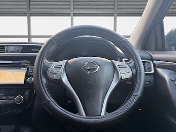 Used Nissan Qashqai 2015 for sale - 78786219: Photo