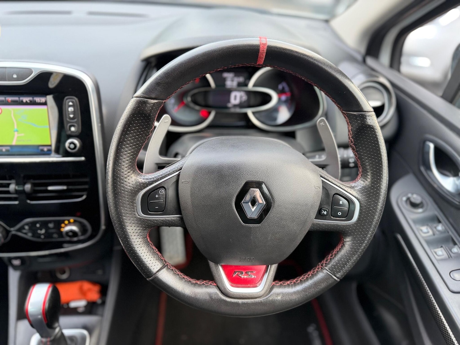 Used Renault Clio 2016 for sale - 77377189: Photo 55