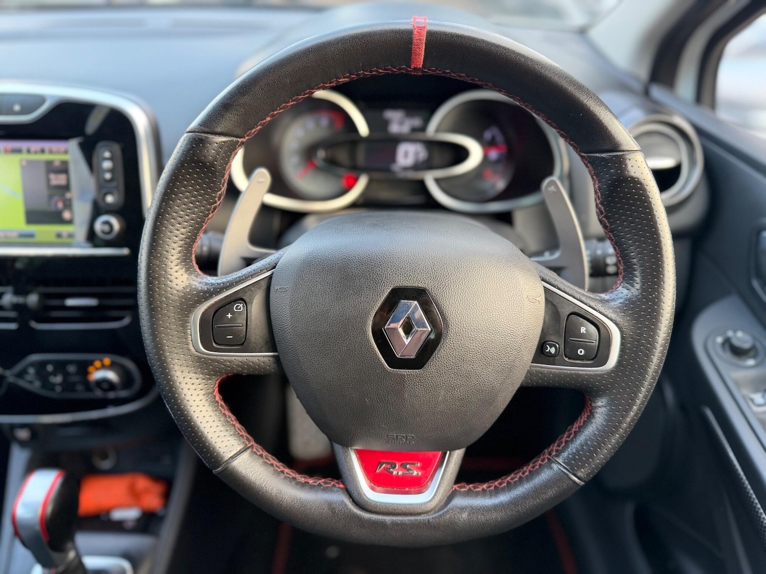 Used Renault Clio 2016 for sale - 77377189: Photo 8