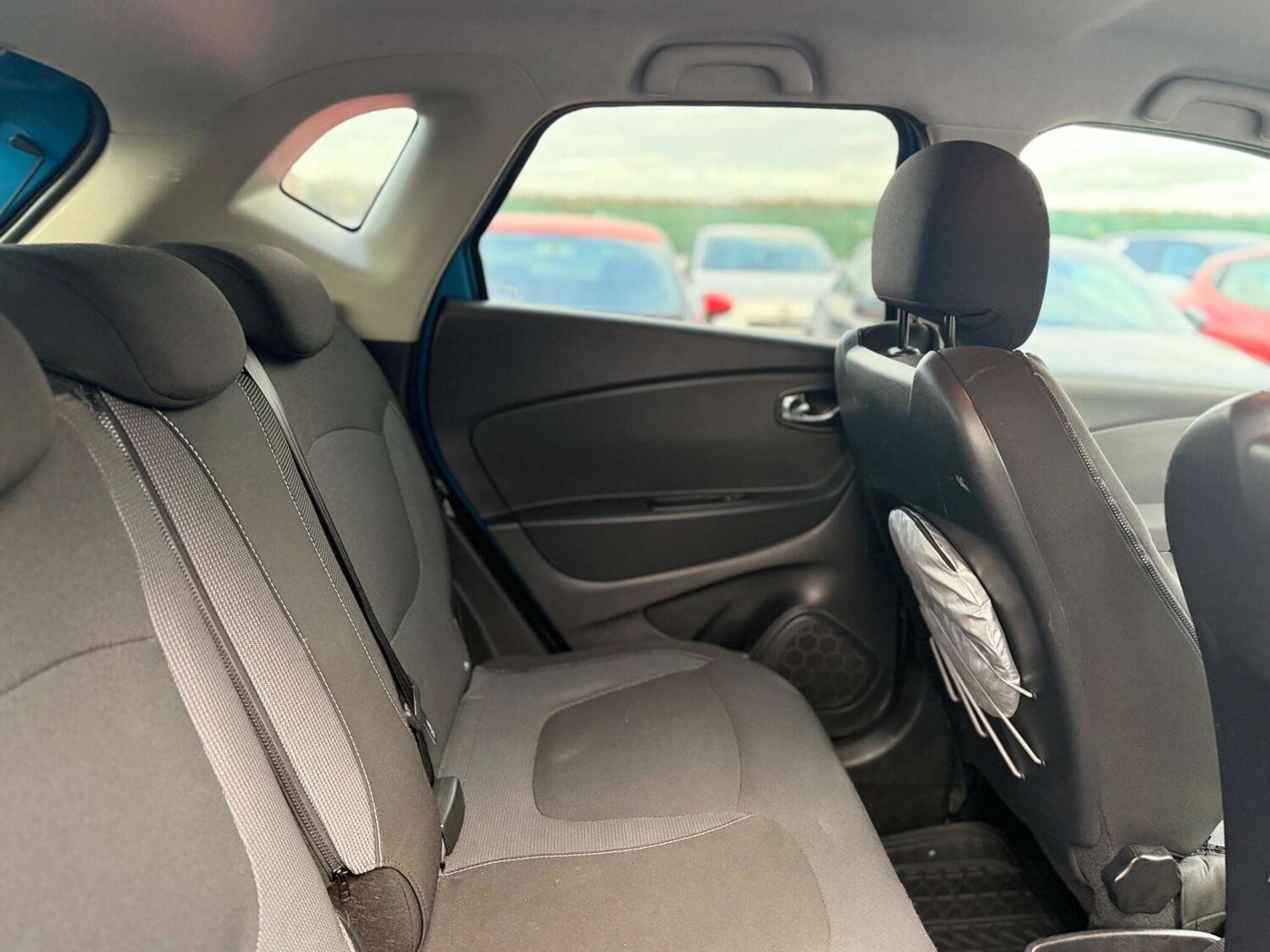 Used Renault Captur 2015 for sale - 77946178: Photo 41