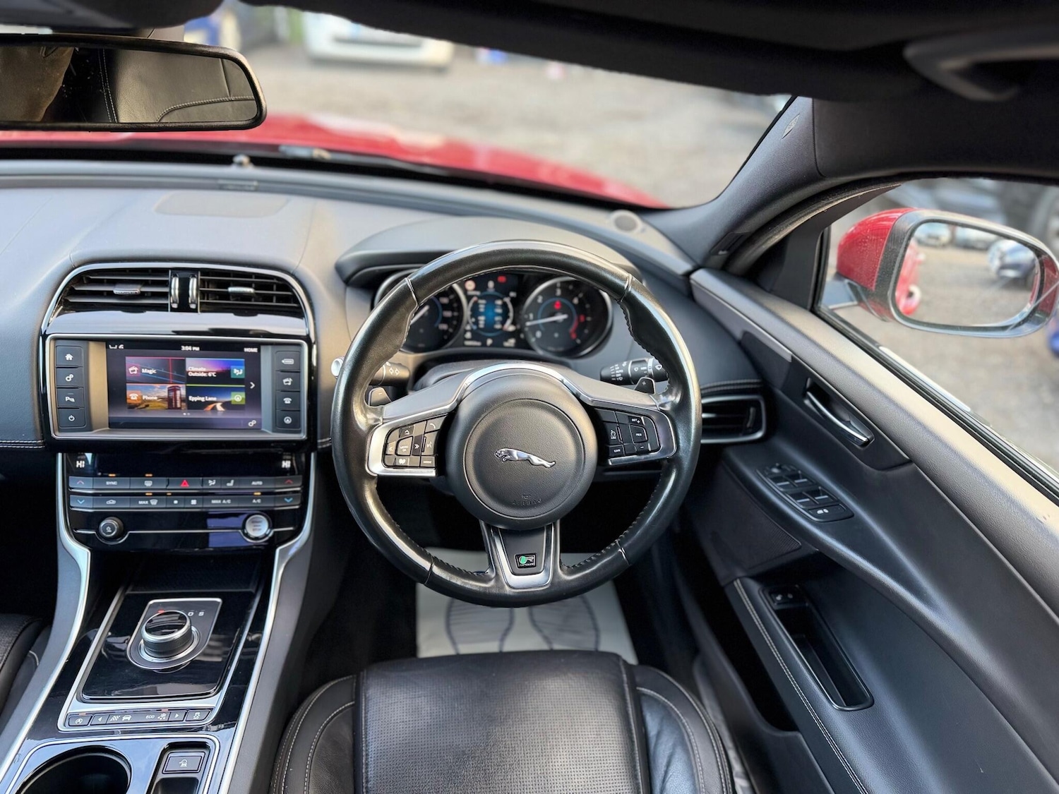 Used Jaguar XE for sale - 76619882: Photo 33