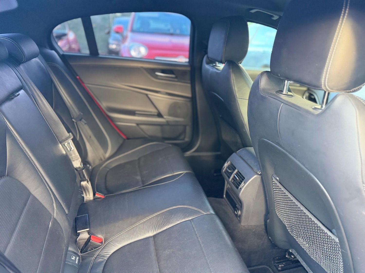 Used Jaguar XE for sale - 76619882: Photo 41