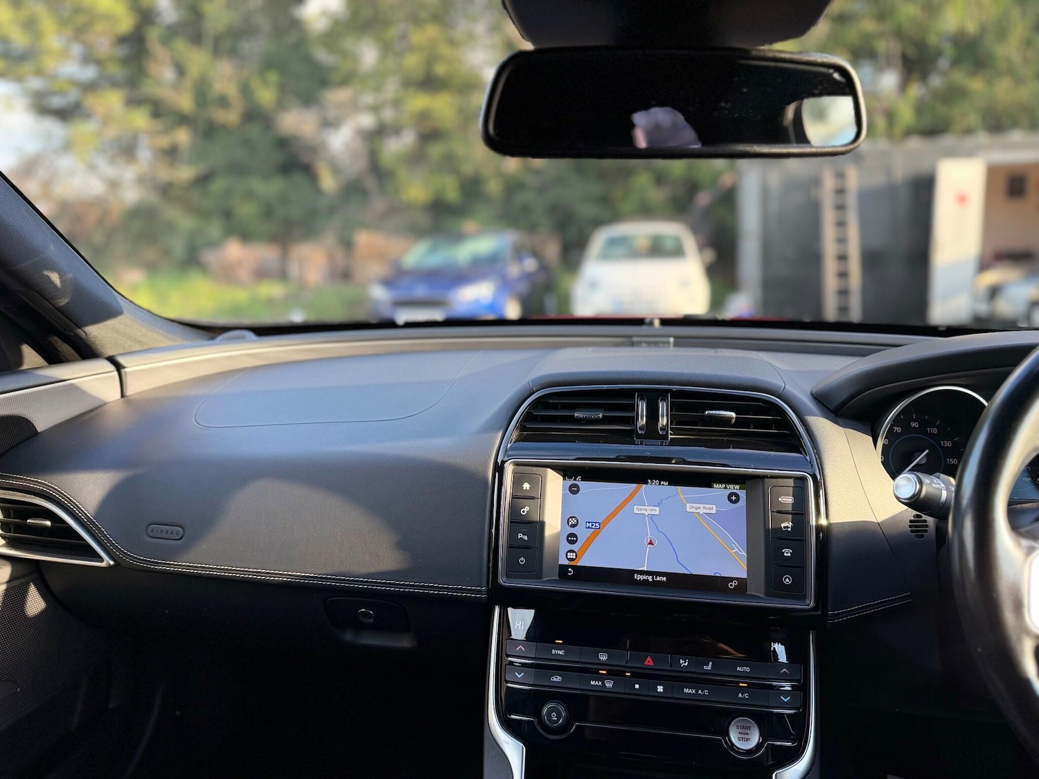 Used Jaguar XE for sale - 76619882: Photo 56