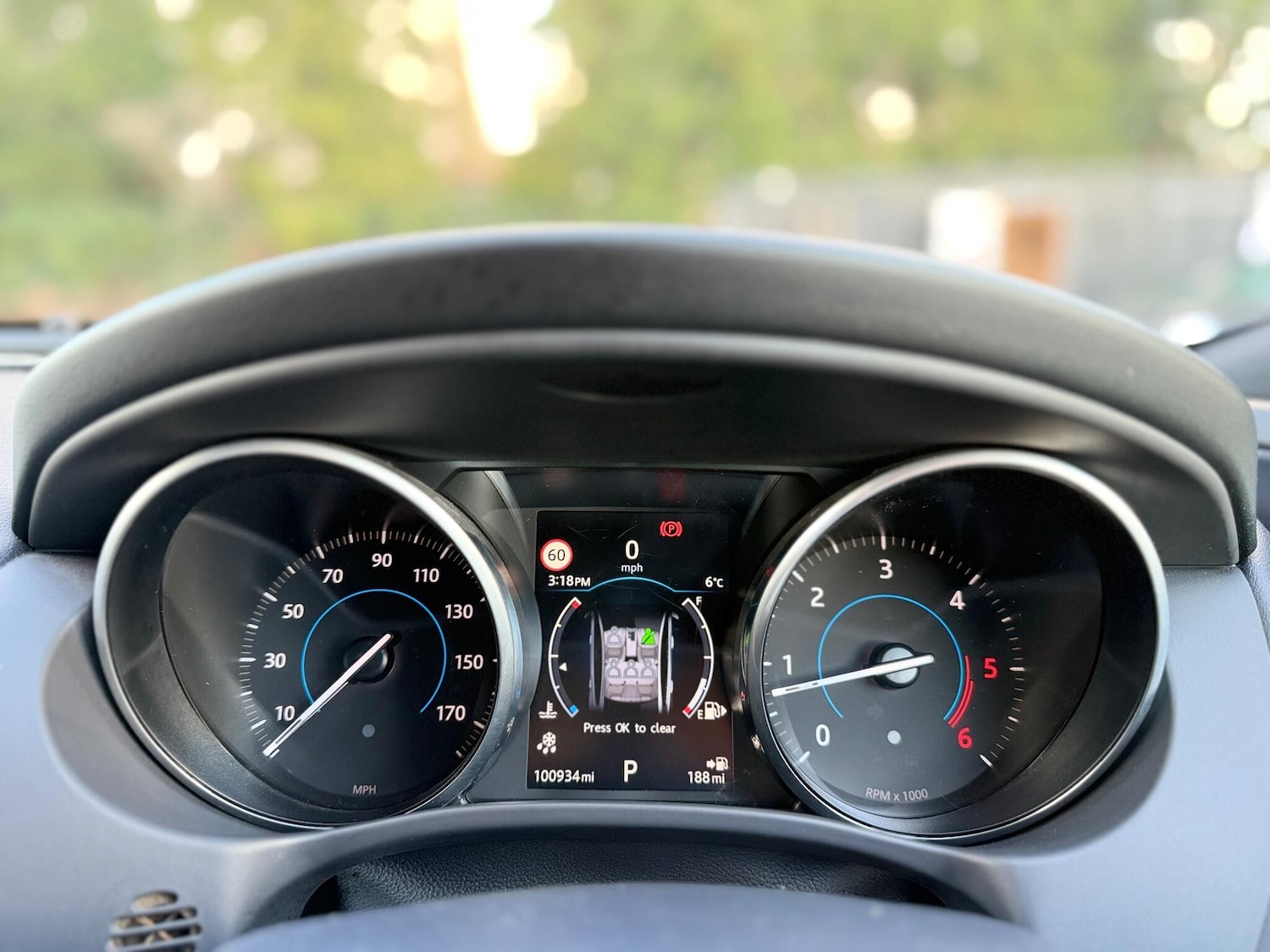 Used Jaguar XE for sale - 76619882: Photo 64