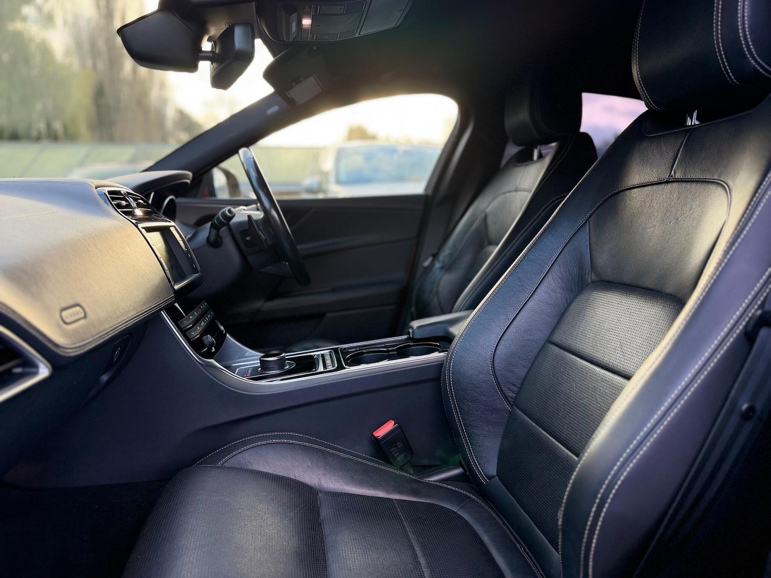 Used Jaguar XE for sale - 76619882: Photo 7