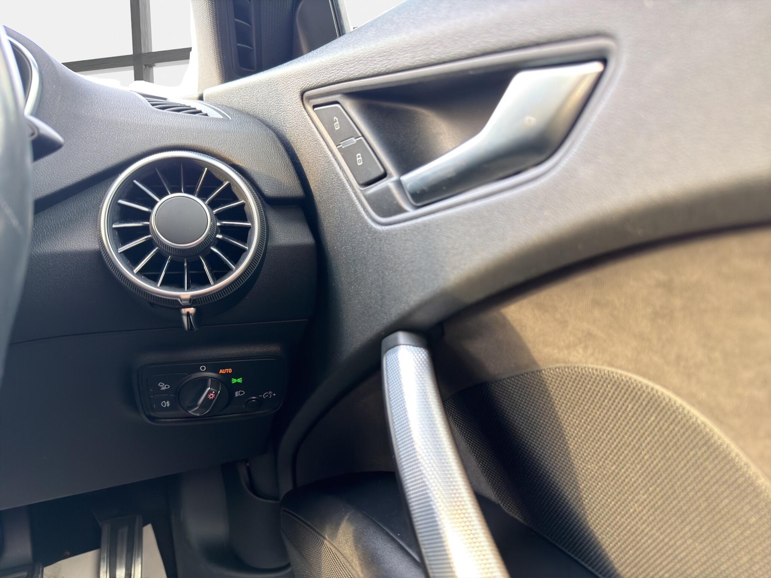 Used Audi TT 2017 for sale - 77255197: Photo 36