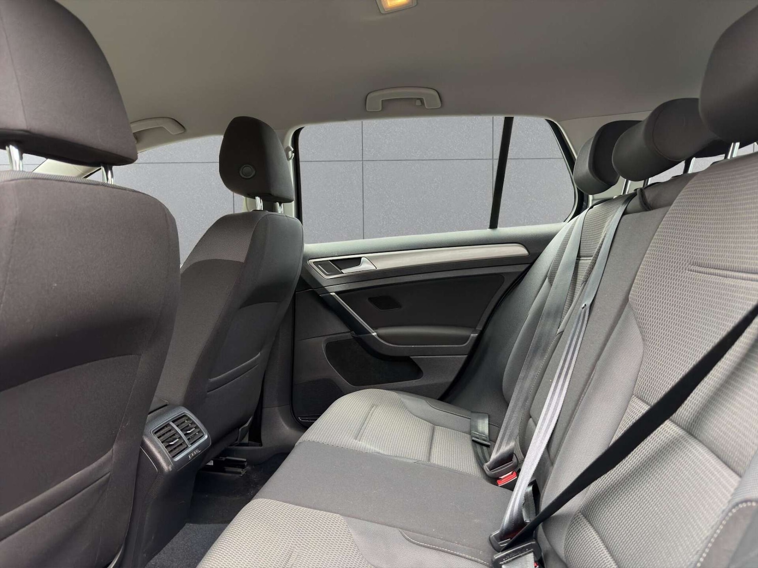 Used Volkswagen Golf 2016 for sale - 77946153: Photo 31