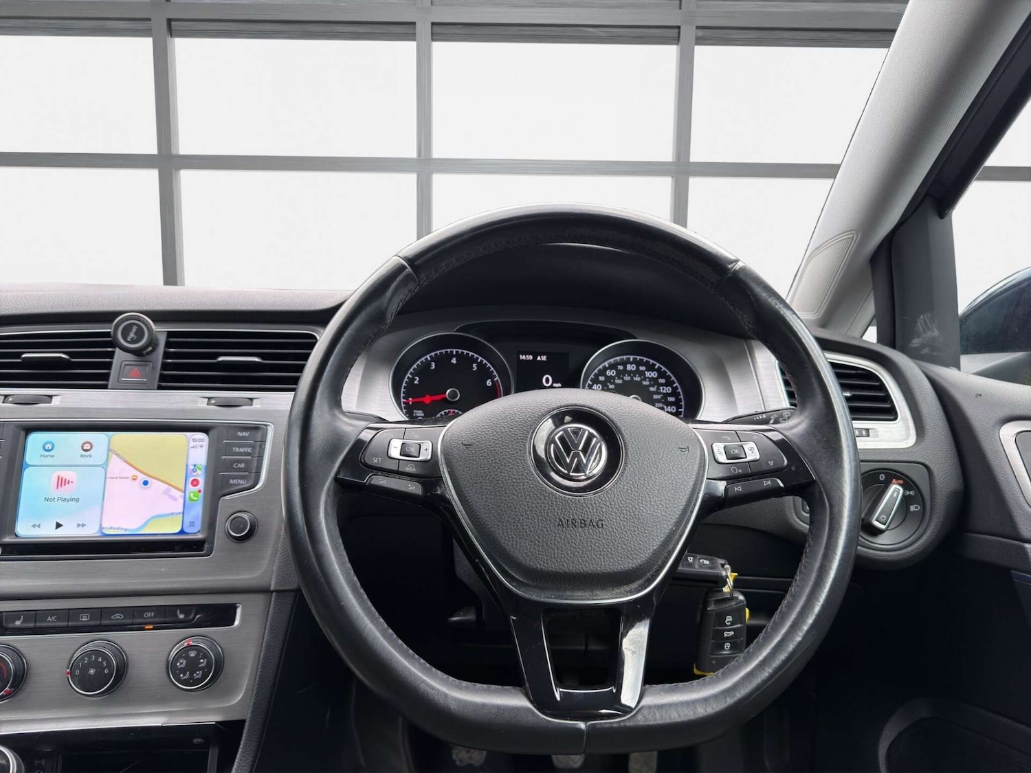 Used Volkswagen Golf 2016 for sale - 77946153: Photo 4