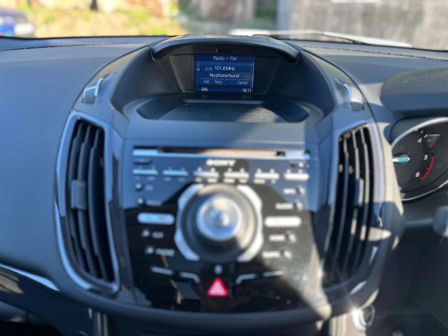 Used Ford Kuga 2013 for sale - 77946165: Photo 28