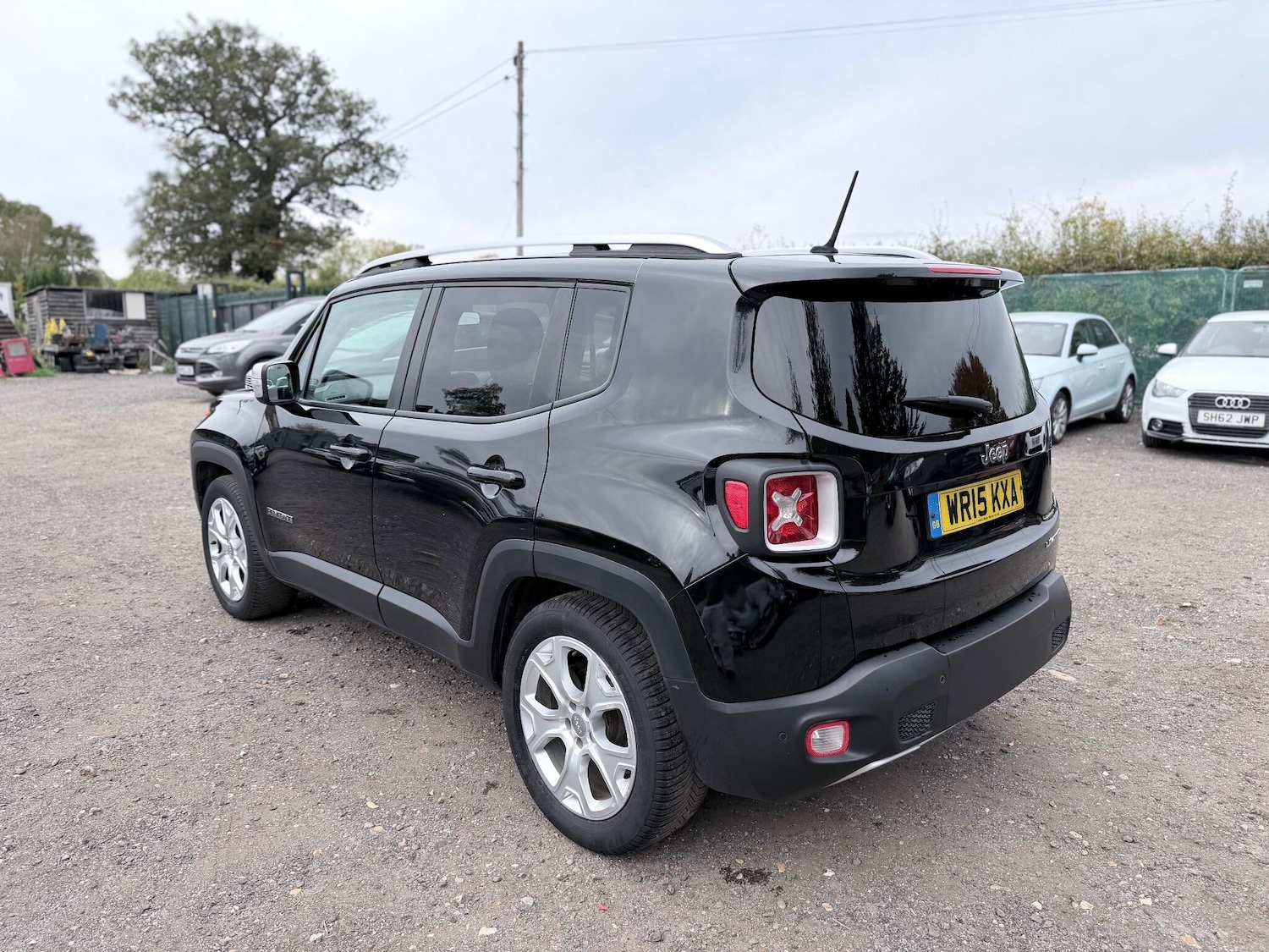 Used Jeep Renegade 2015 for sale - 76314316: Photo 4