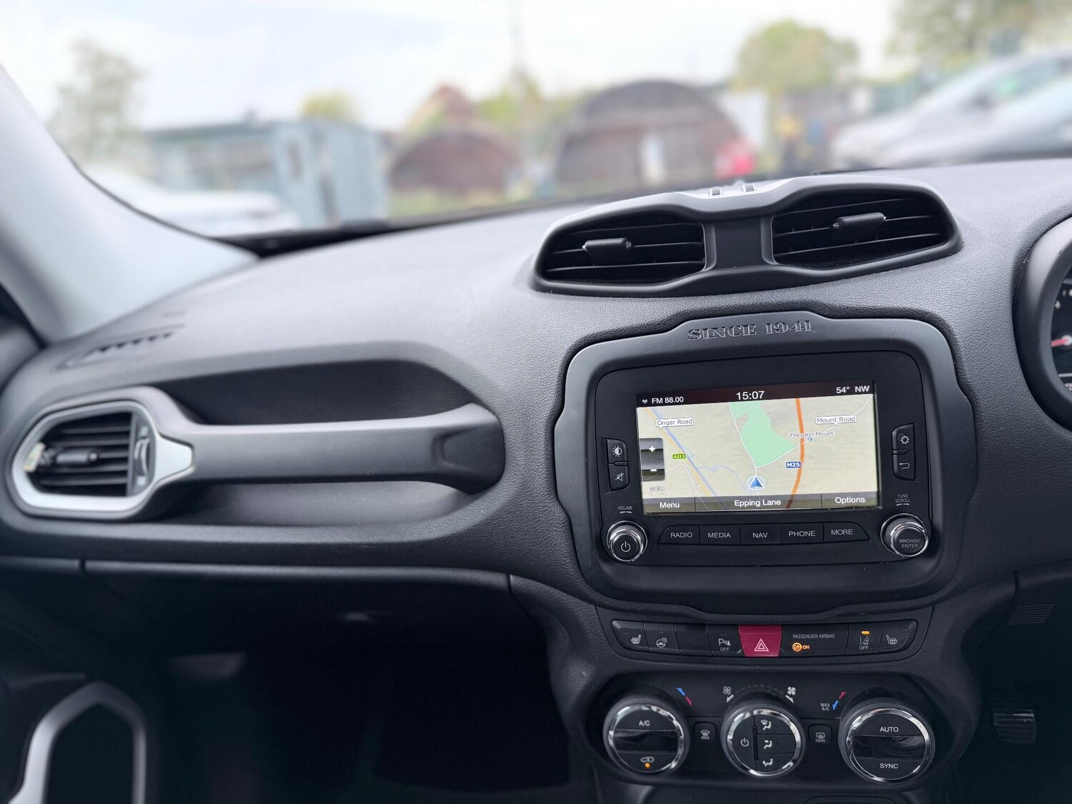 Used Jeep Renegade 2015 for sale - 76314316: Photo 54