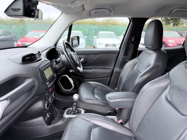 Used Jeep Renegade 2015 for sale - 76314316: Photo 60