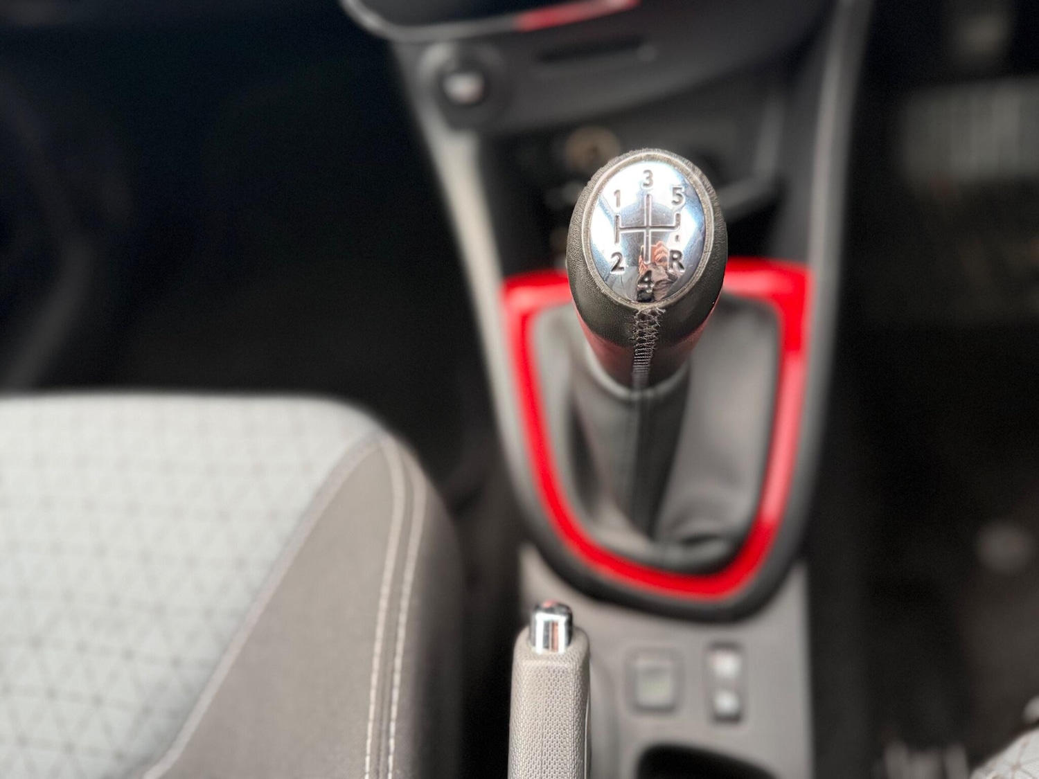 Used Renault Clio 2013 for sale - 76512510: Photo 34