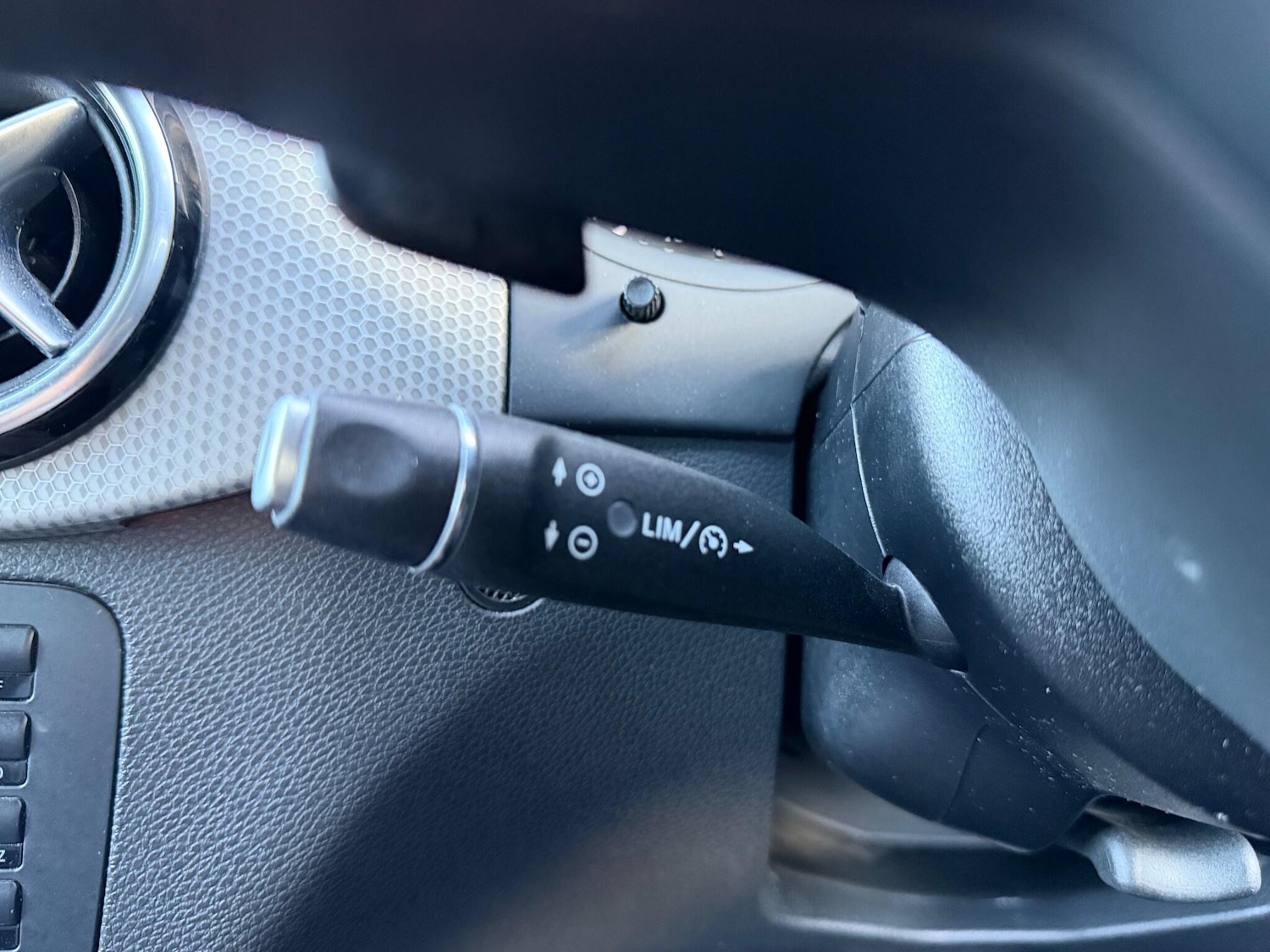 Used Mercedes-Benz B Class 2013 for sale - 76912920: Photo 42