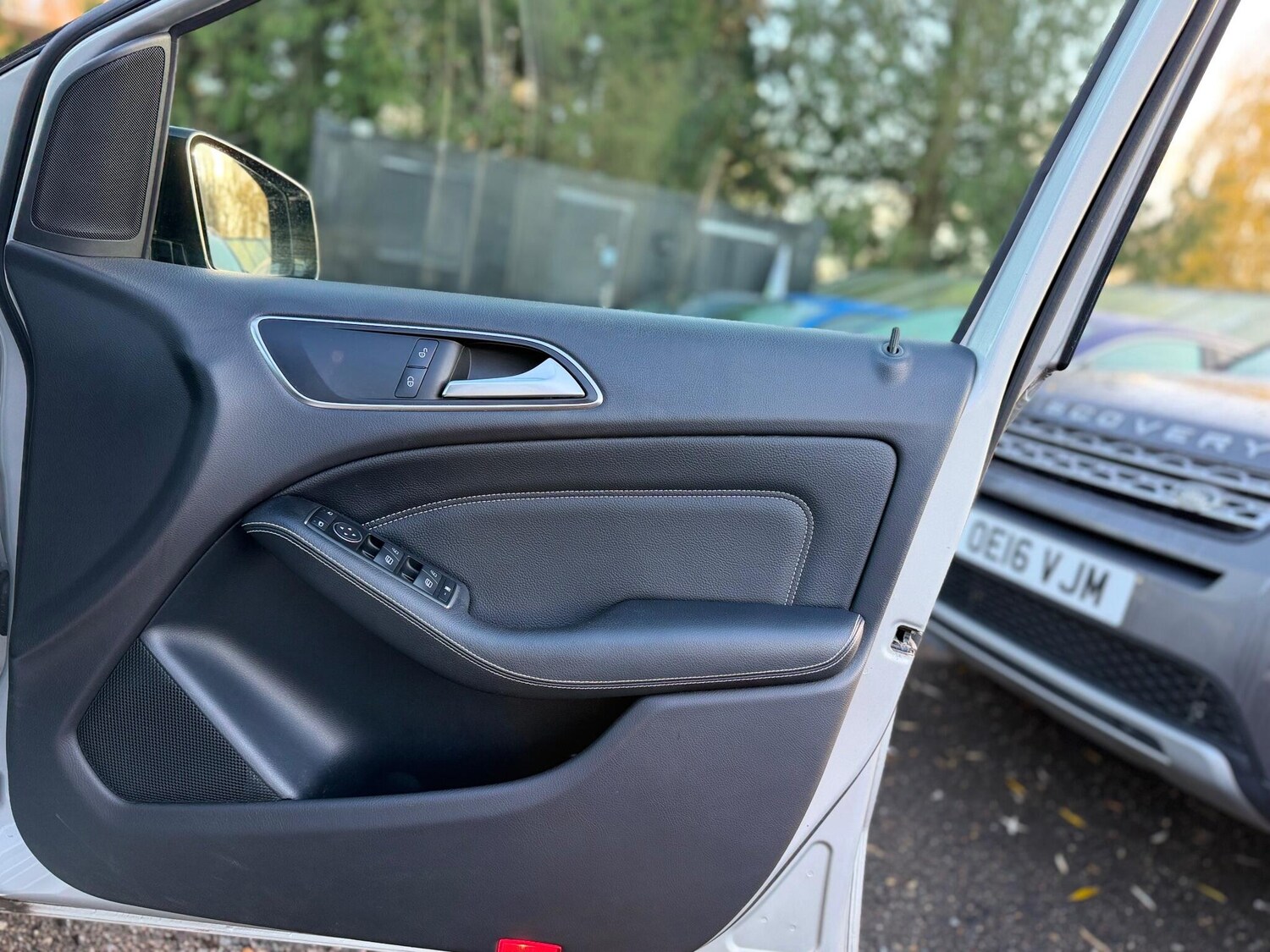 Used Mercedes-Benz B Class 2013 for sale - 76912920: Photo 45