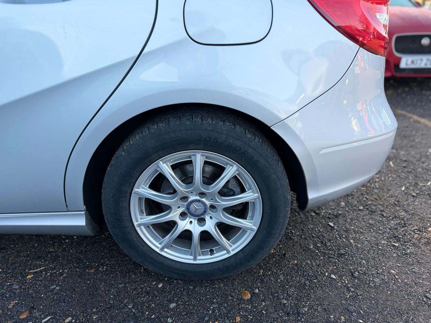 Used Mercedes-Benz B Class 2013 for sale - 76912920: Photo 46