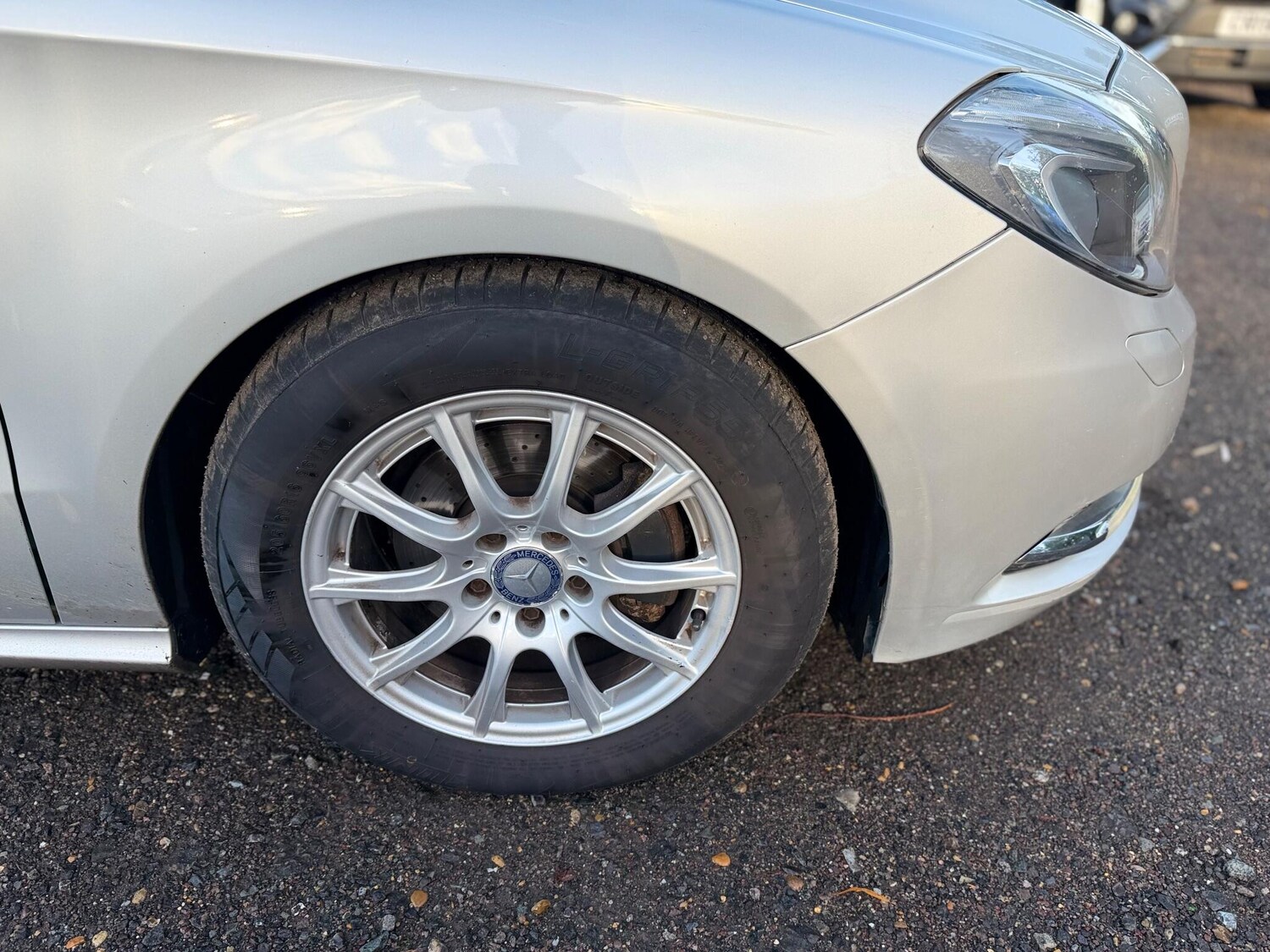 Used Mercedes-Benz B Class 2013 for sale - 76912920: Photo 48