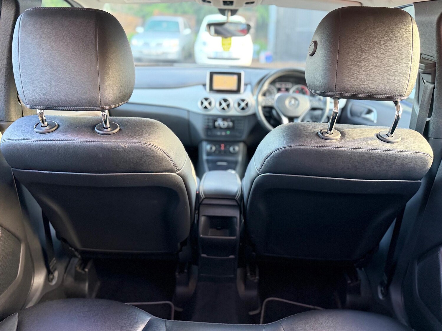 Used Mercedes-Benz B Class 2013 for sale - 76912920: Photo 82