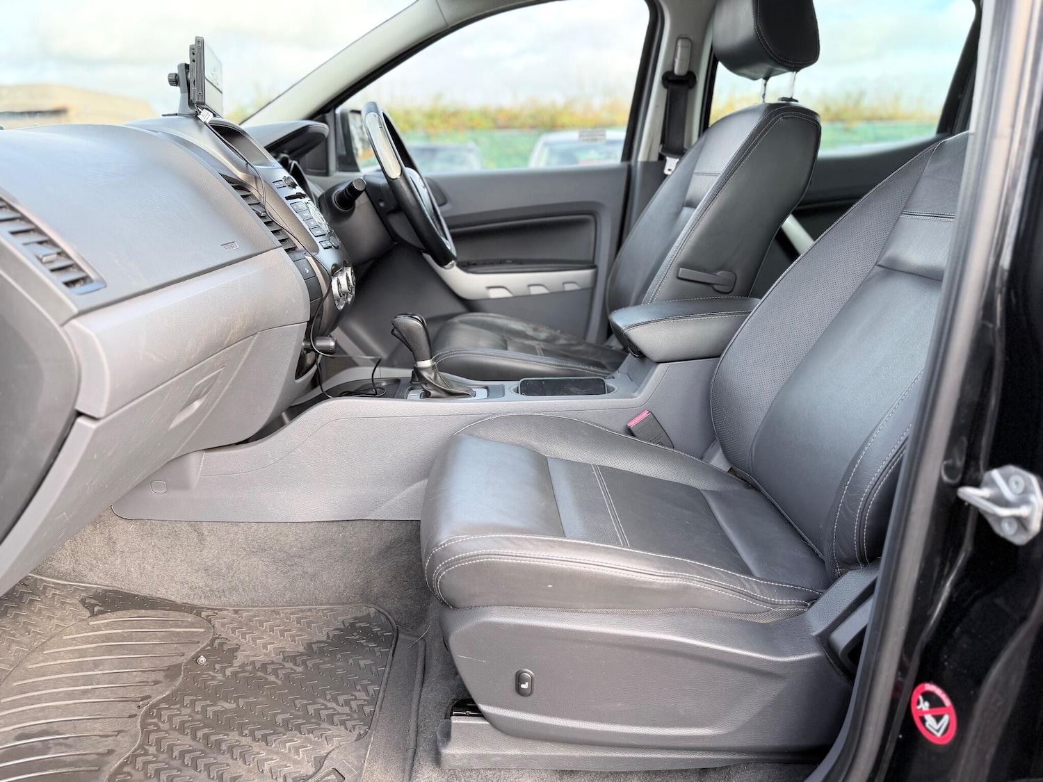 Used Ford Ranger 2015 for sale - 76472457: Photo 47