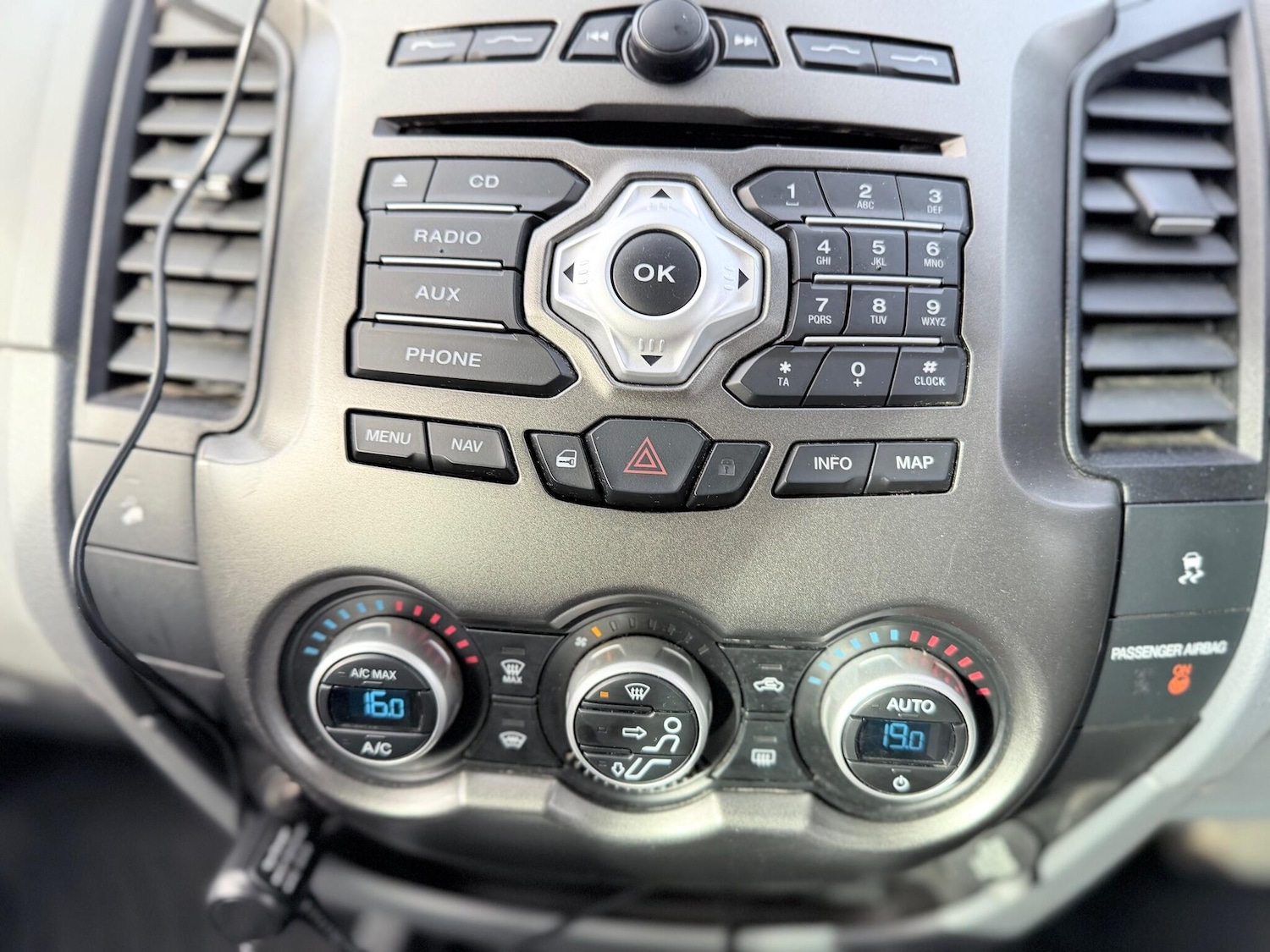 Used Ford Ranger 2015 for sale - 76472457: Photo 73