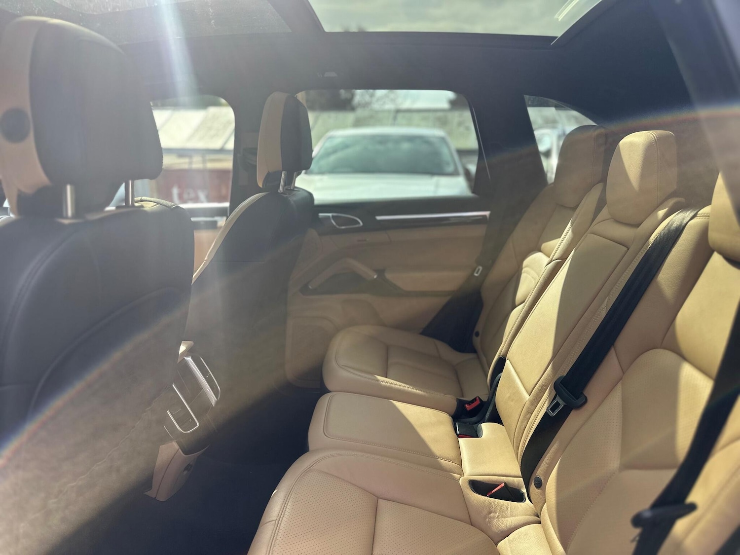 Used Porsche Cayenne 2015 for sale - 76294700: Photo 42
