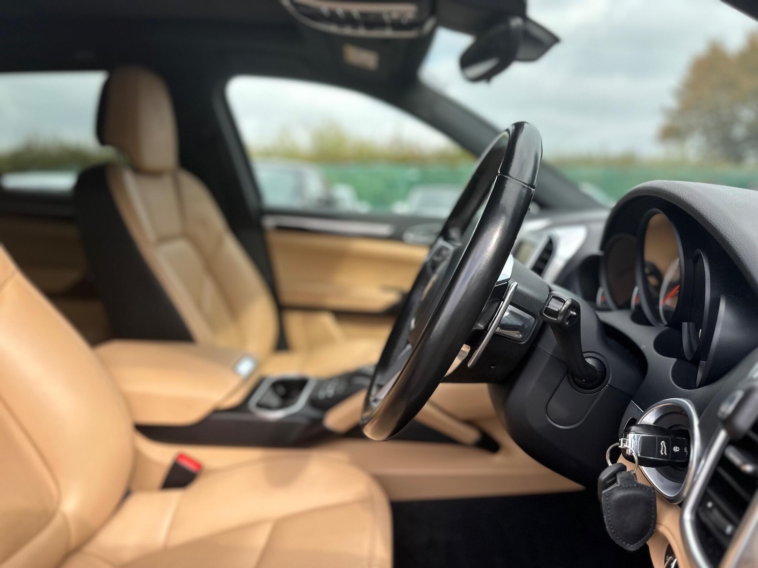 Used Porsche Cayenne 2015 for sale - 76294700: Photo 7