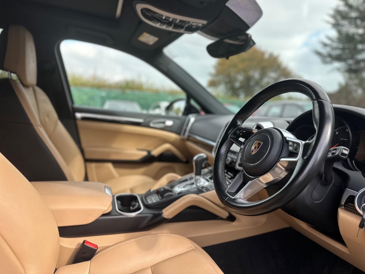 Used Porsche Cayenne 2015 for sale - 76294700: Photo 79