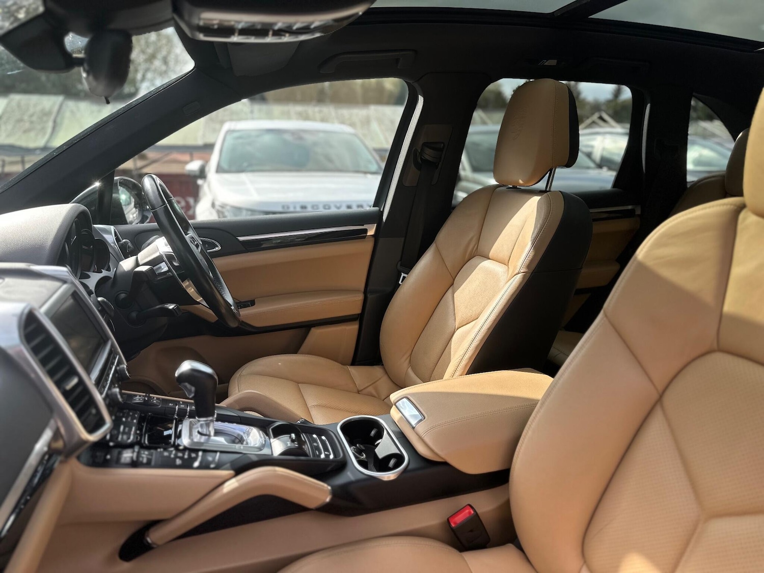 Used Porsche Cayenne 2015 for sale - 76294700: Photo 8