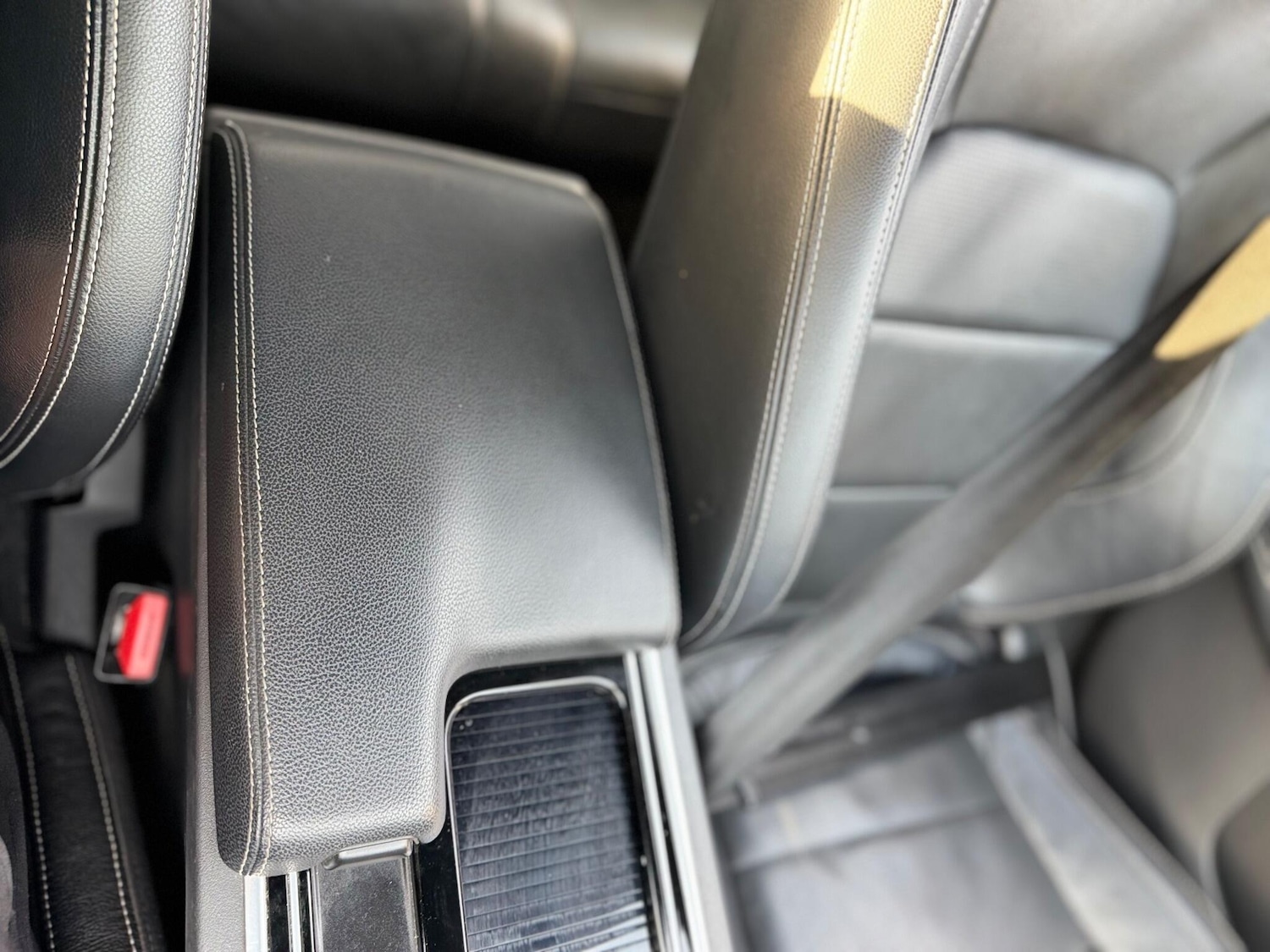 Used Jaguar XF 2015 for sale - 76992124: Photo 34