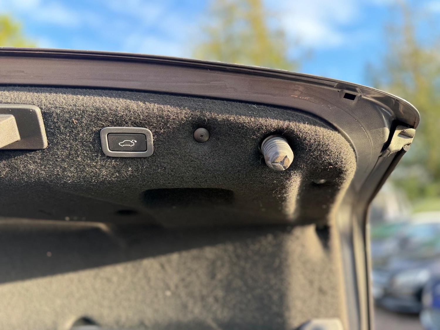 Used Jaguar XF 2015 for sale - 76992124: Photo 45